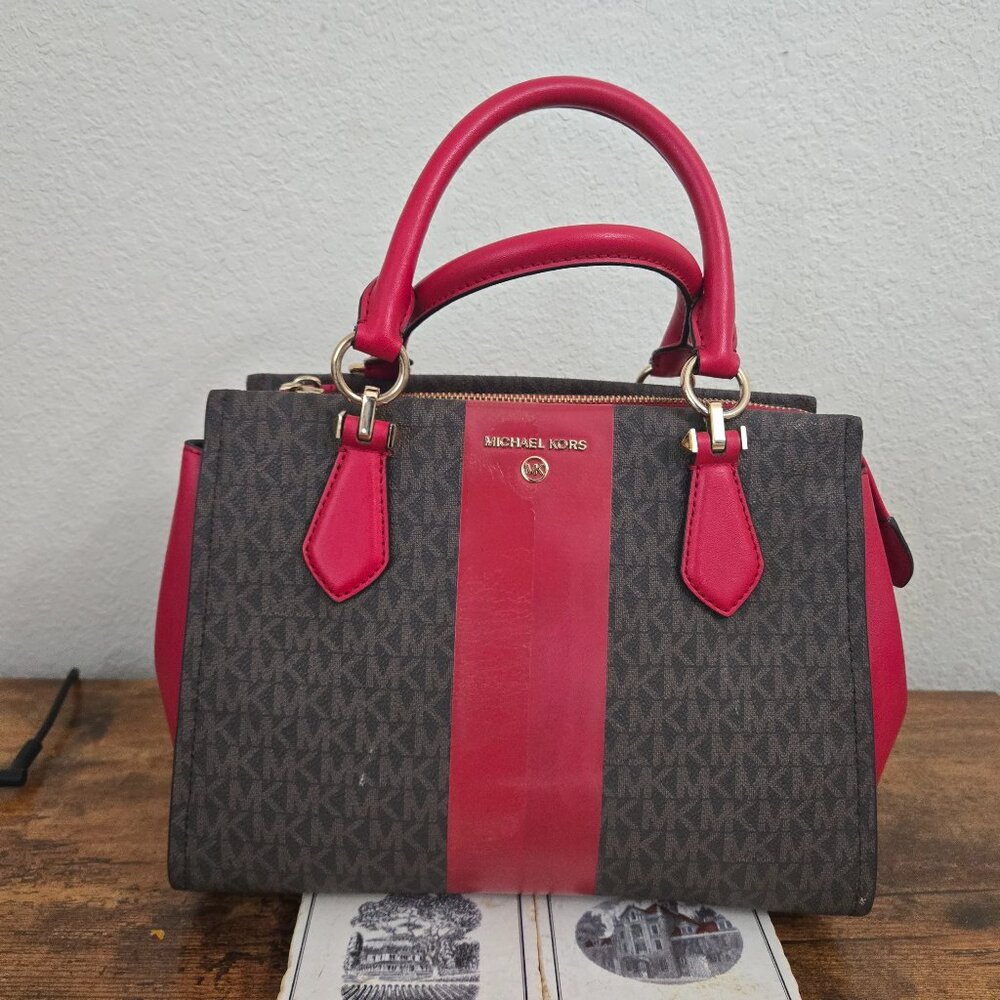 Leather purse
